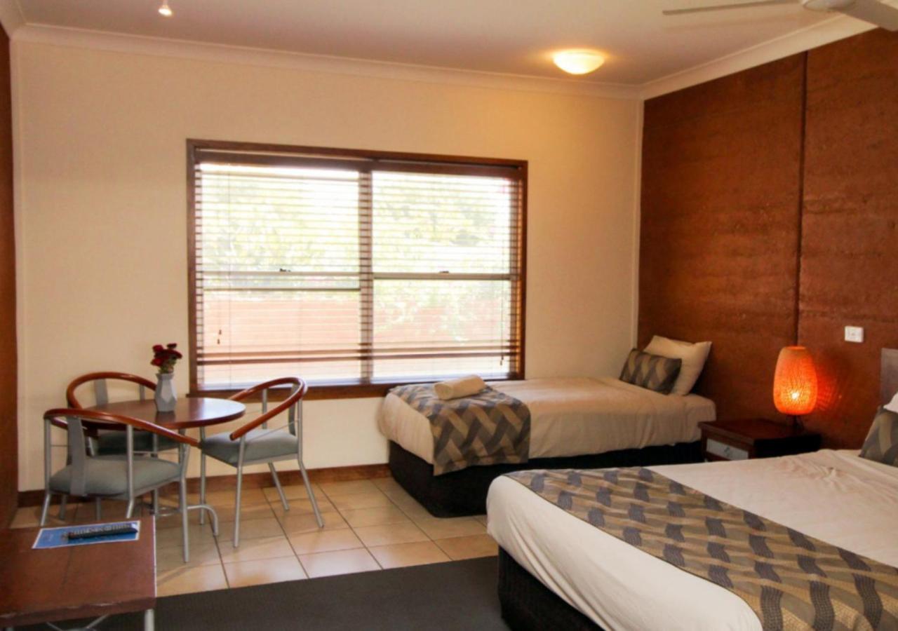 Cloncurry 集吉不过汽车旅馆 外观 照片